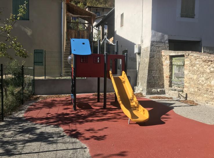 photo aménagement aire de jeux