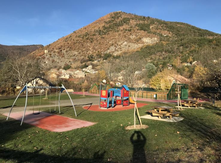 photo aménagement aire de jeux
