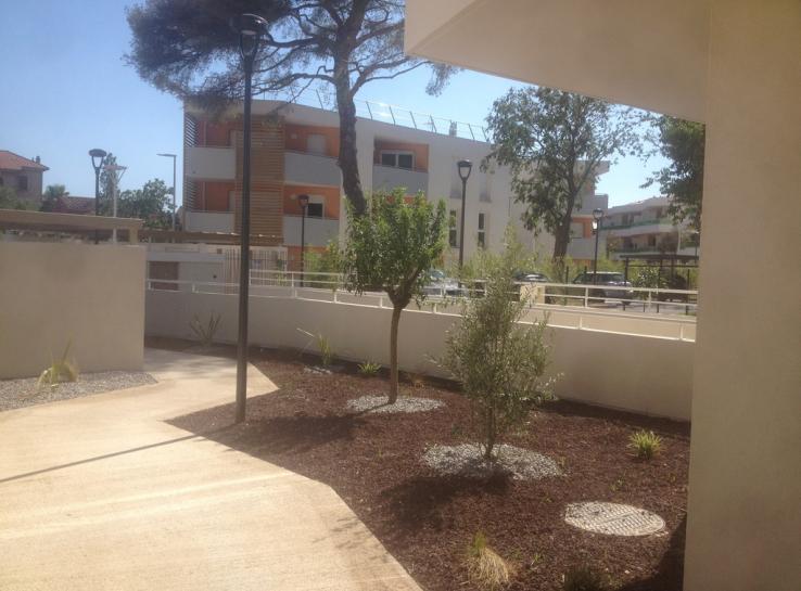 photo aménagement autour d'une résidence