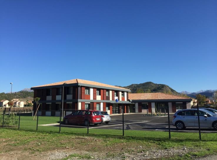 photo clôture banque populaire Tallard