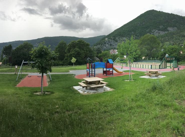 photo aménagement aire de jeux