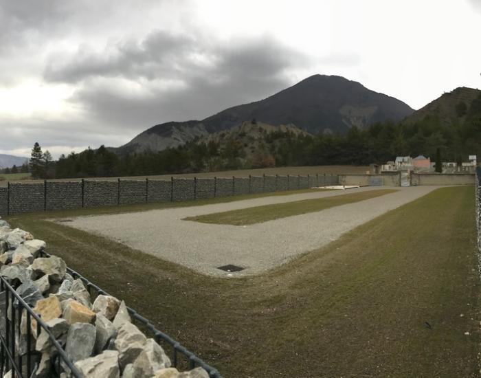 photo clôture pour un cimetière